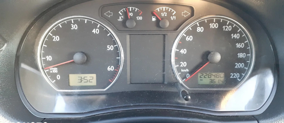 Volkswagen Polo cena 4000 przebieg: 228480, rok produkcji 2002 z Wronki małe 56